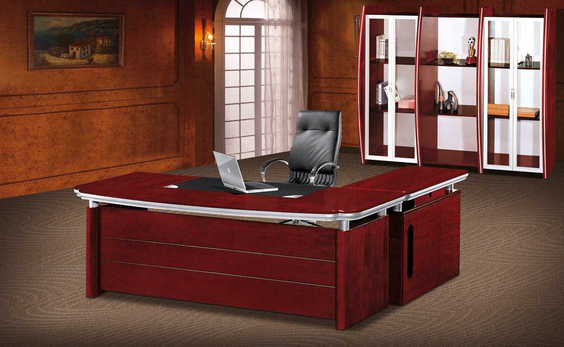 B023 Chicago Executive Desk
